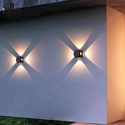 Koridor / Balkon için 4W Dış Duvar Işıkları Suya Dayanıklı 70 * 70 * 50MM