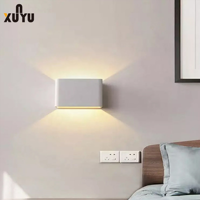 Duvar Aydınlatmaları Yukarı ve Aşağı Alüminyum Gövde Modern Led Aplik Aydınlatma Armatürü